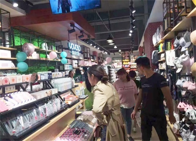 YOYOSO韓尚優(yōu)品云南羅平店盛大開業(yè)，開啟彩云之南潮流生活新篇章